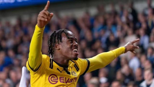 英超直播-靠替补拿下比赛 多特蒙德欧冠大胜并不轻松