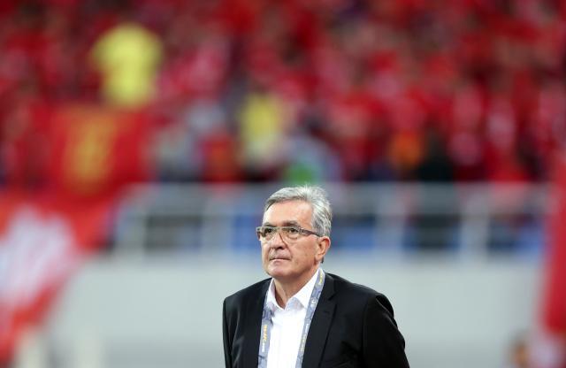 伊万：职业教练什么都要面对 下场使出全部力量